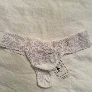 NWT Hanky Panky I Do thong